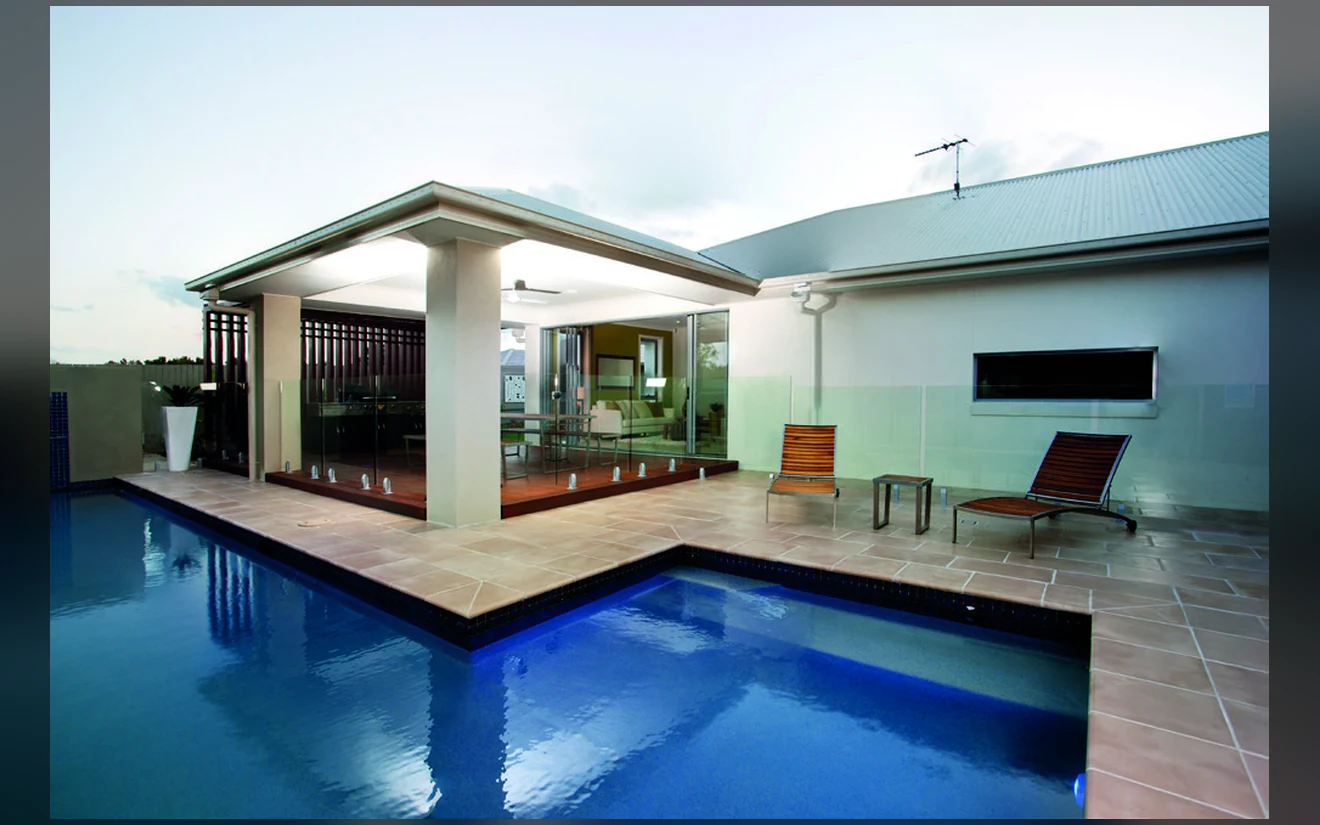 Piscine et terrasse contemporaine